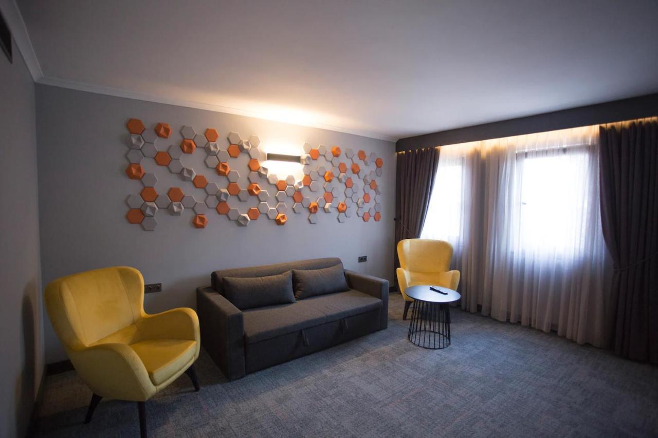 Days Hotel By Wyndham Ankara Cankaya エクステリア 写真