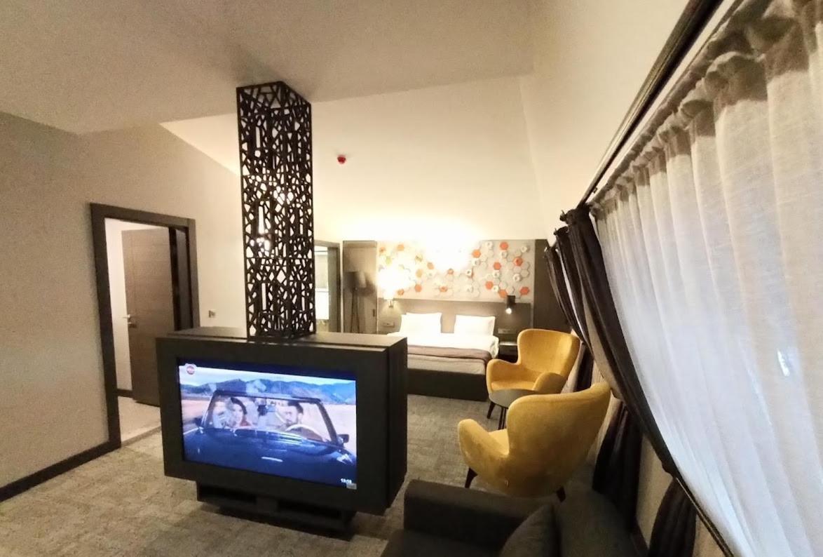 Days Hotel By Wyndham Ankara Cankaya エクステリア 写真